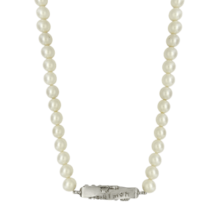 Pearl / Twisted Cuboid Shape / Silver