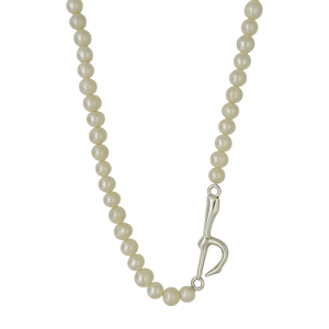 Necklaces Single “b” /Pearl  / Silver
